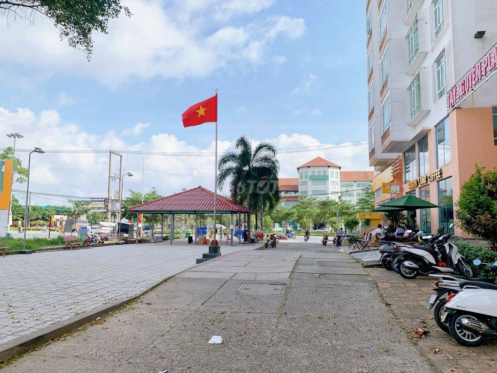 Chung Cu Tay Nguyen Plaza 8